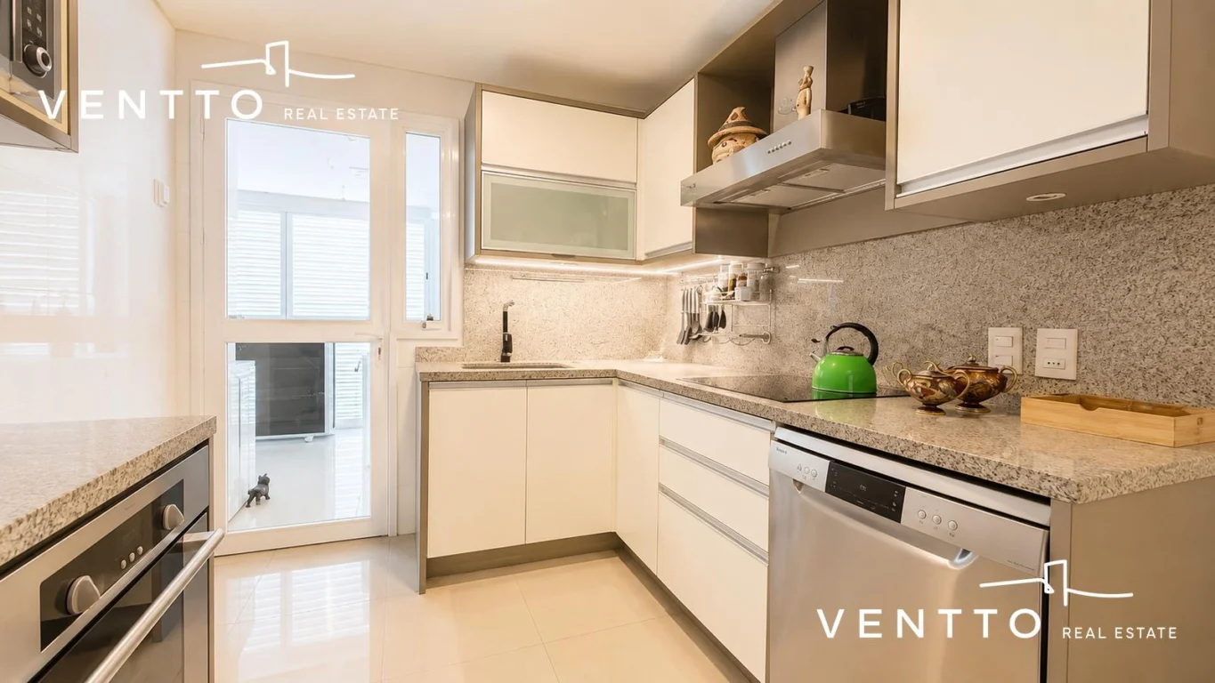 Apartamento en Playa Mansa, propiedad 295411 -Imagen 15