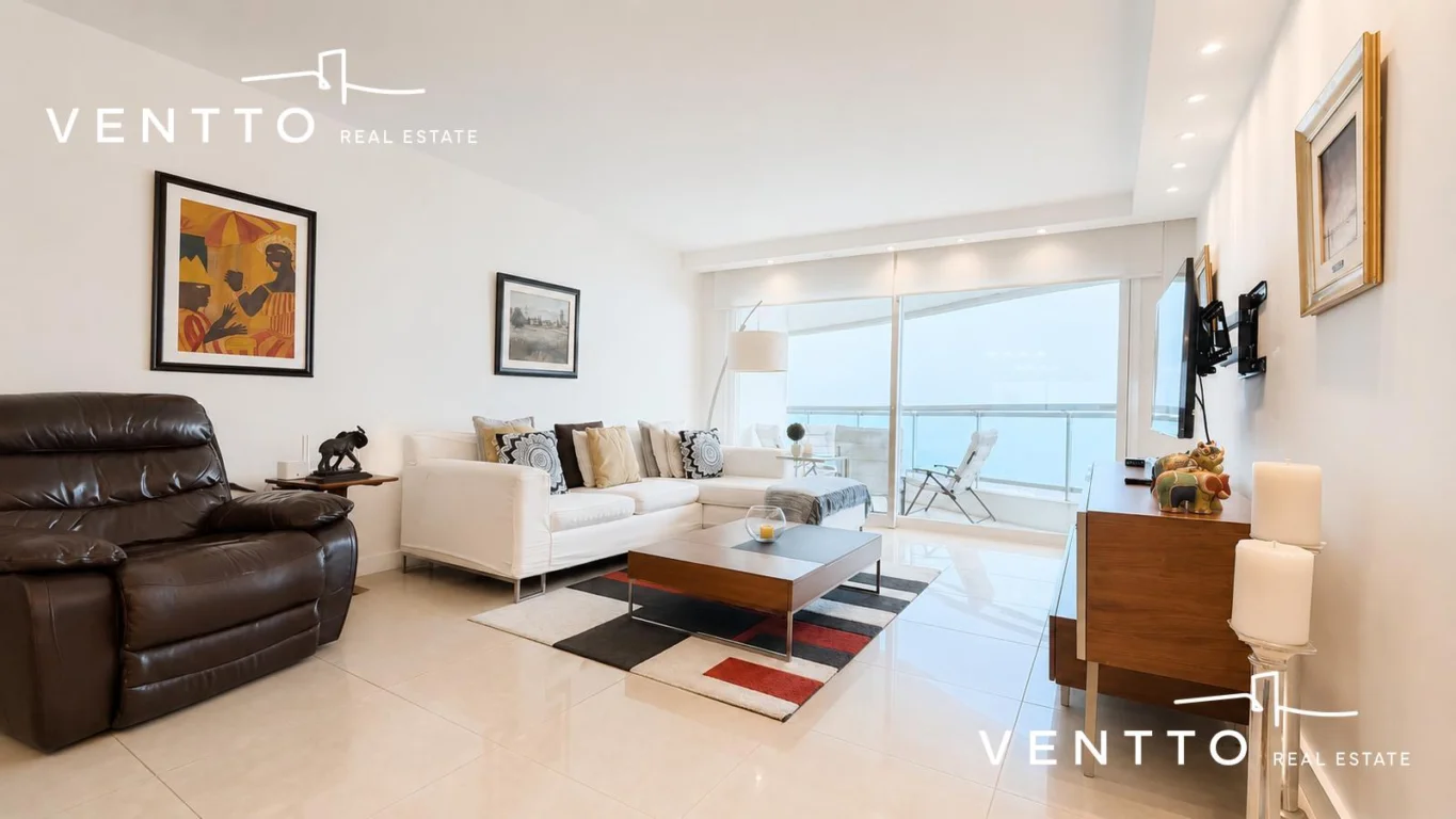 Apartamento en Playa Mansa, propiedad 295411 -Imagen 3