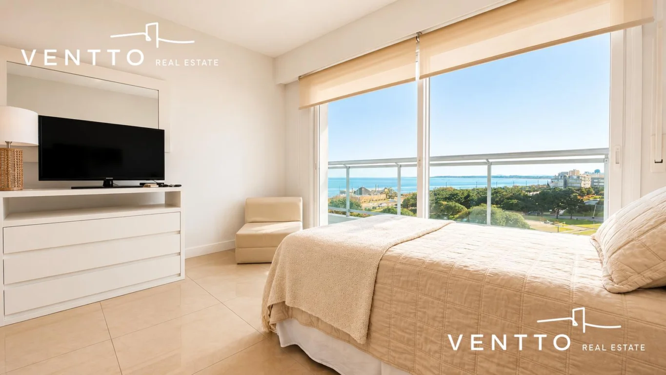 Apartamento en Playa Mansa, propiedad 295431 -Imagen 12