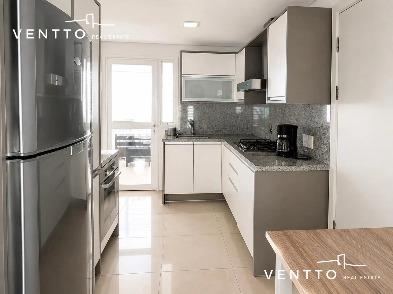 Apartamento en Playa Mansa, propiedad 295436 -Imagen 8
