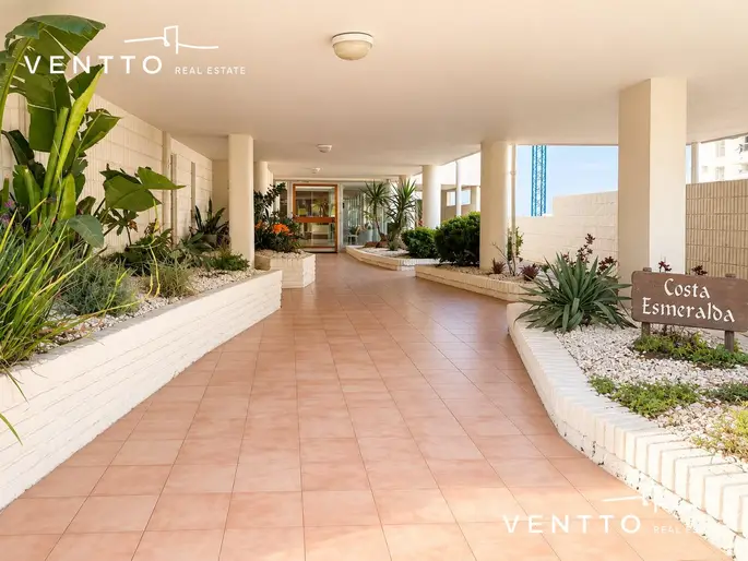 Apartamento 1dormitorio y medio, a una cuadra de playa en Emir
