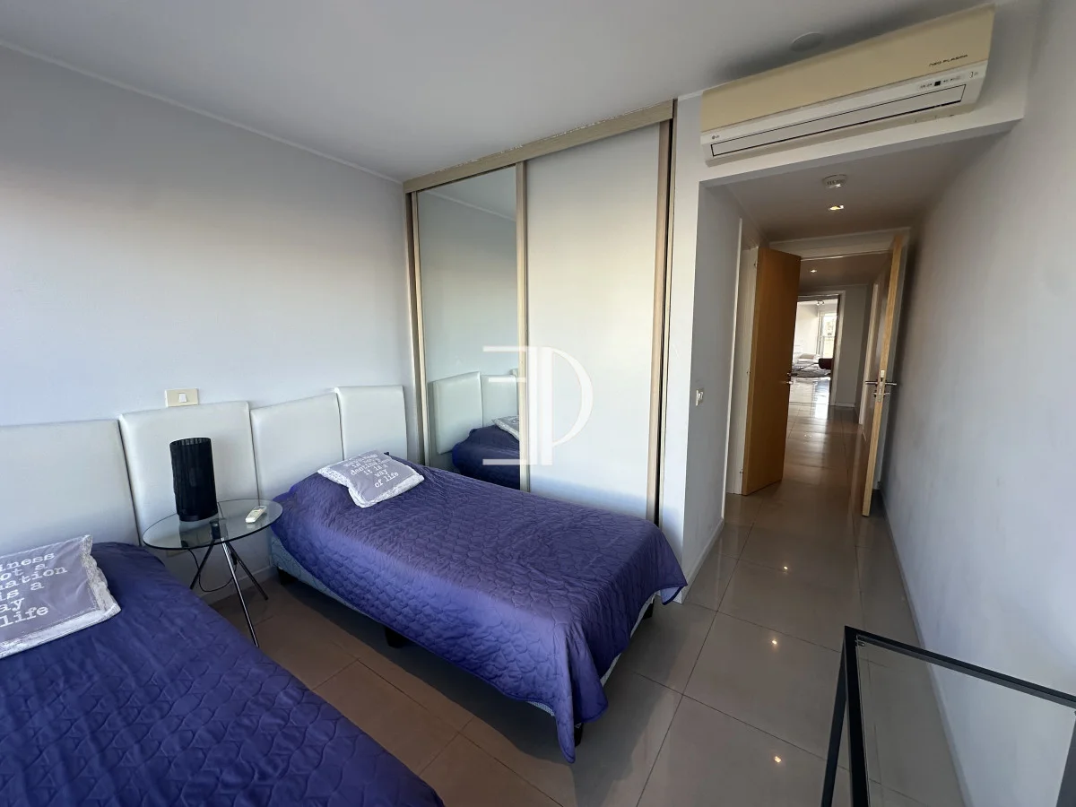 Apartamento en Playa Mansa, propiedad 299136 -Imagen 15