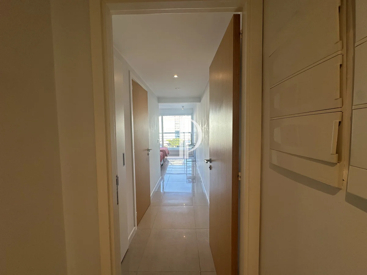 Apartamento en Playa Mansa, propiedad 299136 -Imagen 18