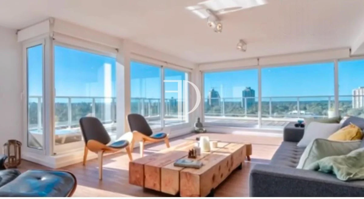 Apartamento en Playa Mansa, propiedad 299140 -Imagen 19