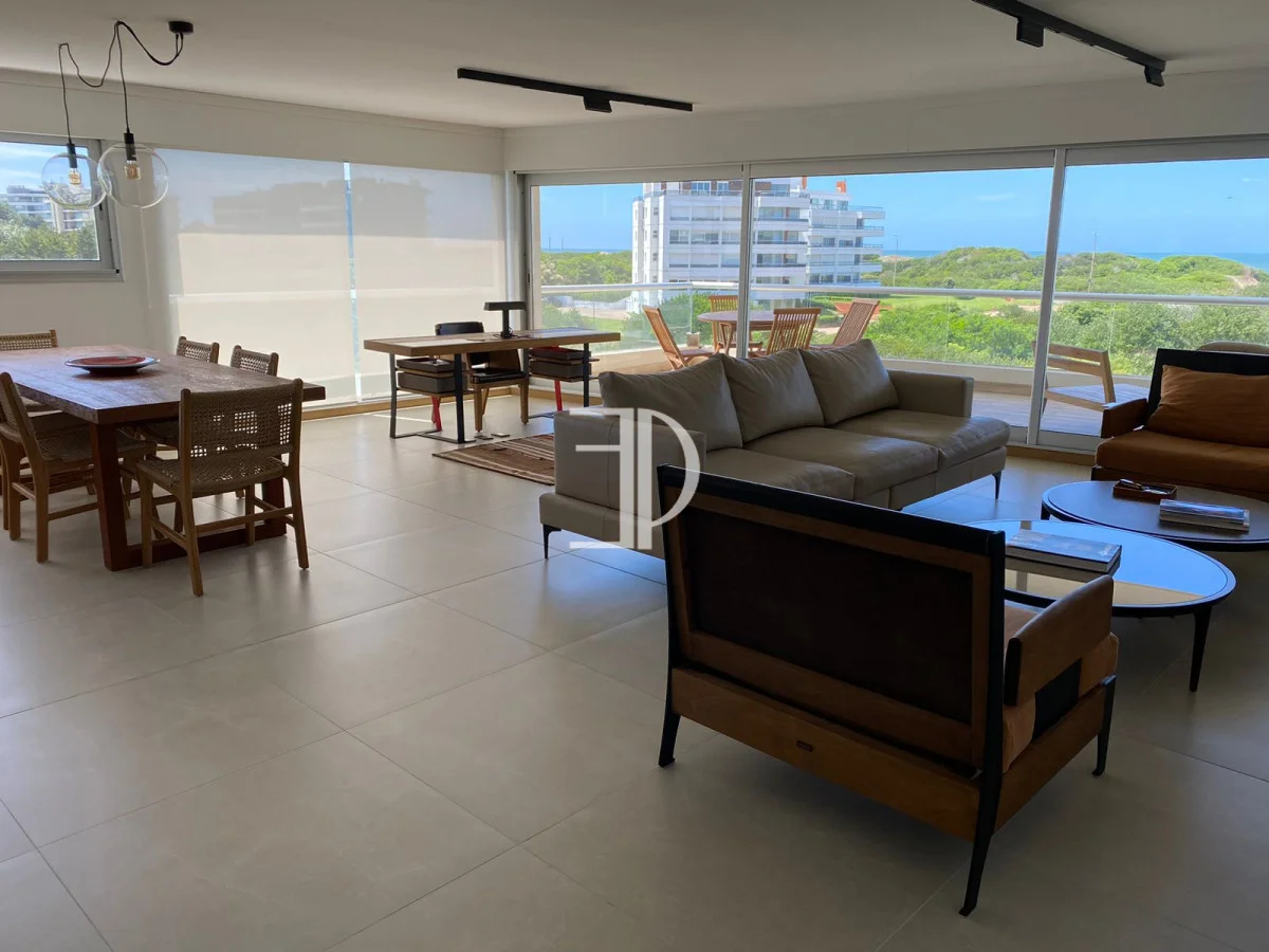 Apartamento en Playa Brava, propiedad 299147 -Imagen 3