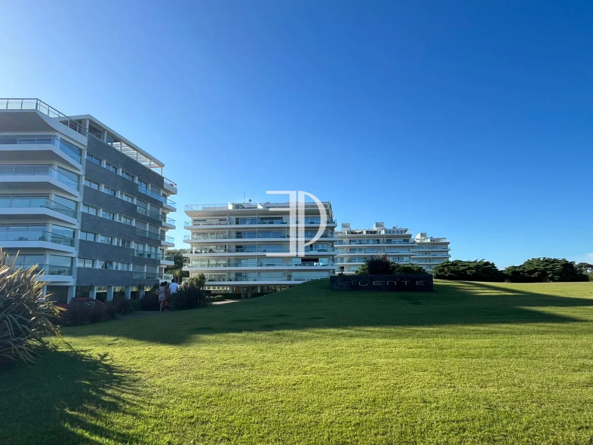 Casa en Playa Brava, propiedad 299149 -Imagen 1