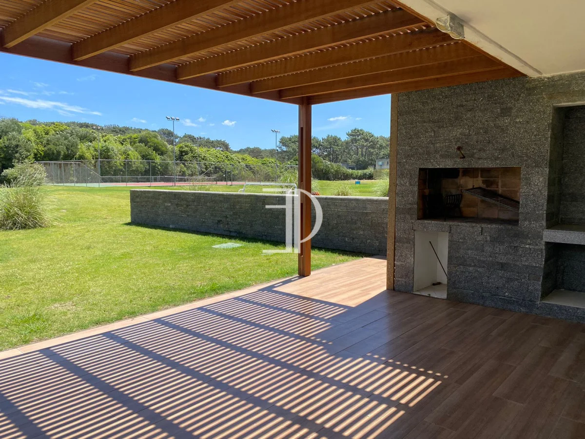 Casa en Playa Brava, propiedad 299149 -Imagen 8
