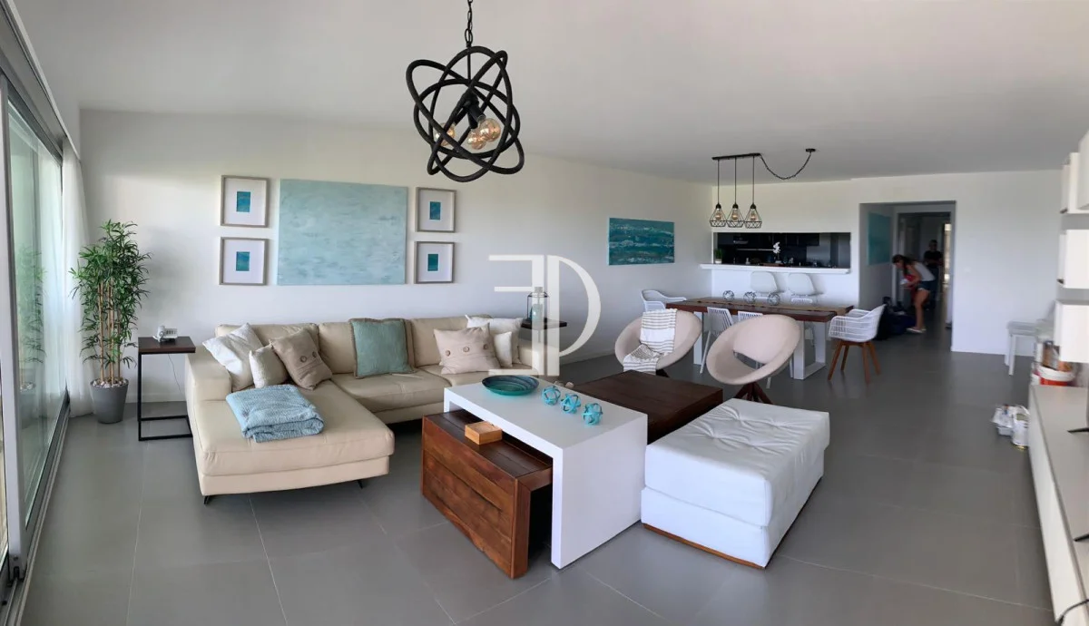Apartamento en Playa Brava, propiedad 299151 -Imagen 2