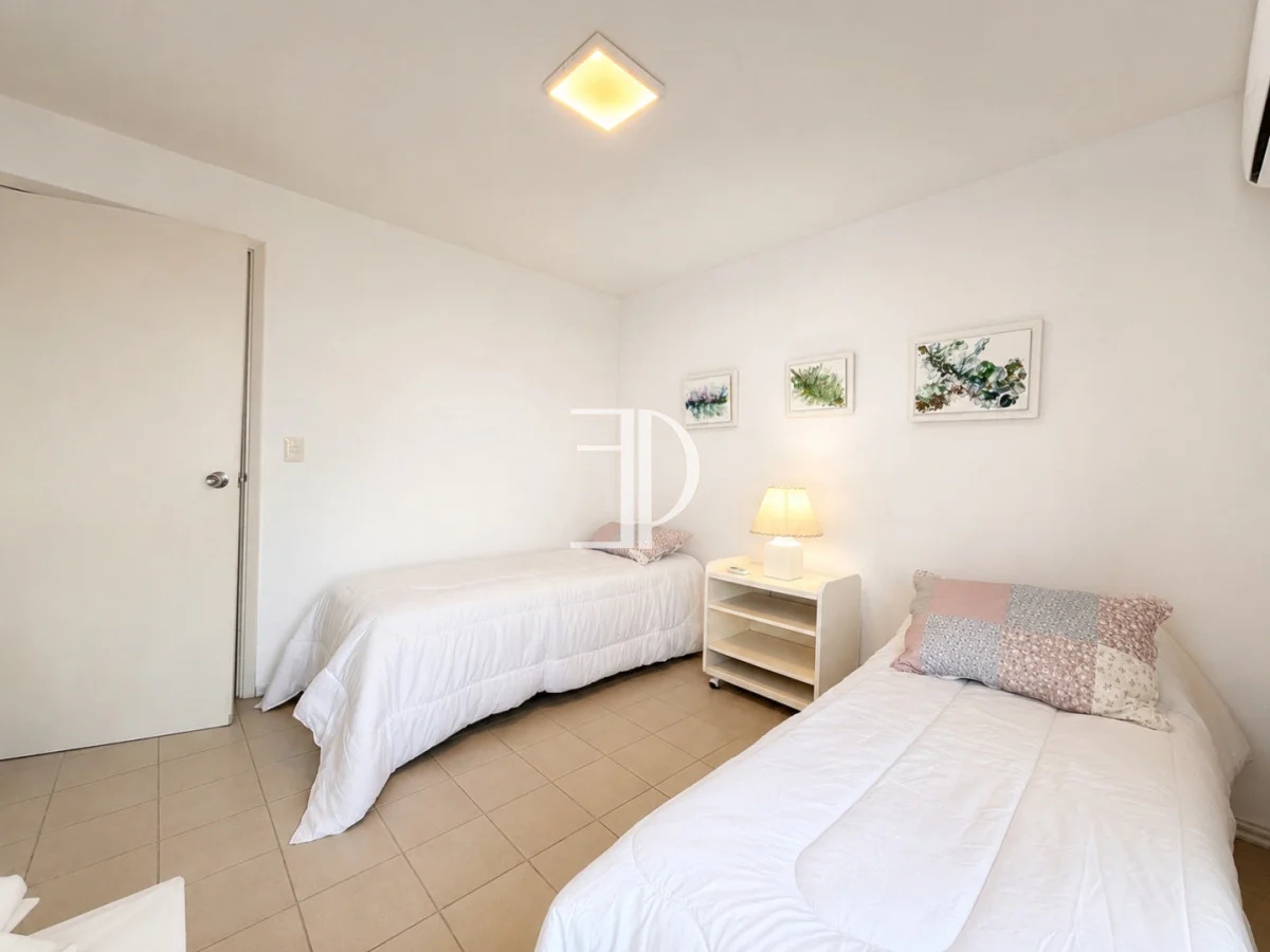Apartamento en Pinares, propiedad 300756 -Imagen 23