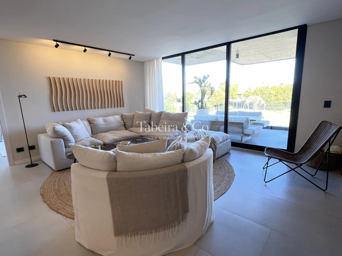 Apartamento en Manantiales, propiedad 299159 -Imagen 2