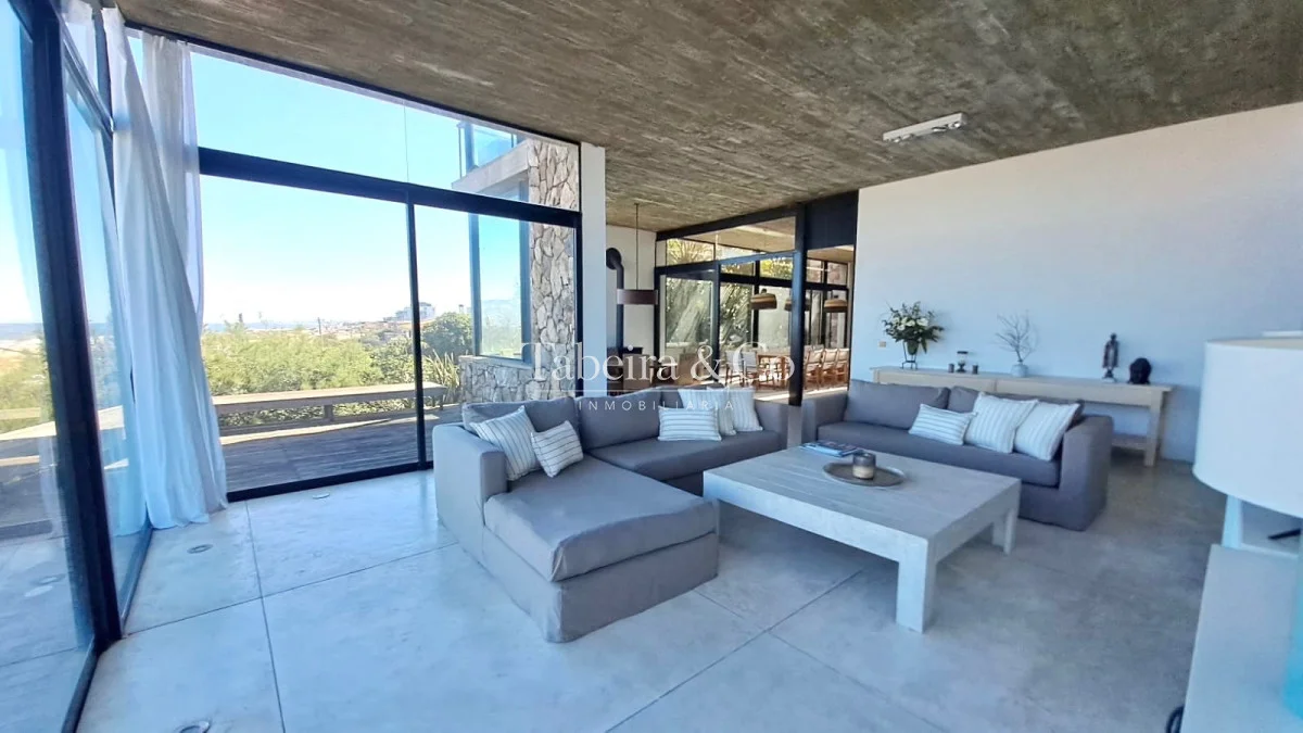 Casa en Manantiales, propiedad 299181 -Imagen 2