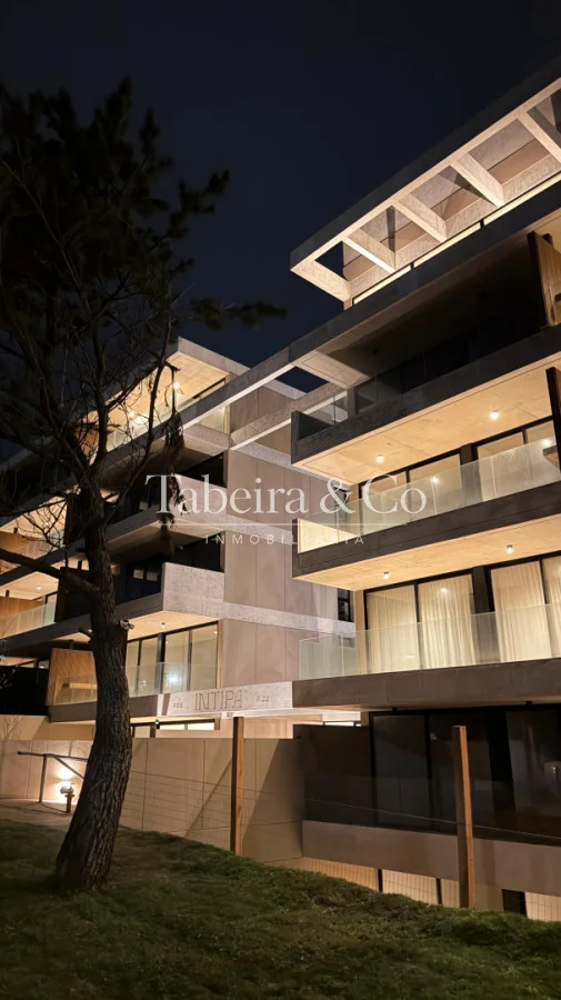 Apartamento en Playa Mansa, propiedad 299183 -Imagen 10