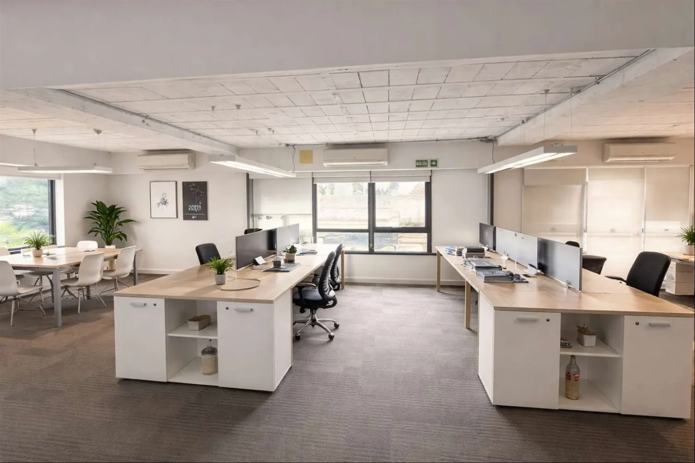 Oficina en Carrasco, propiedad 261569 -Imagen 1