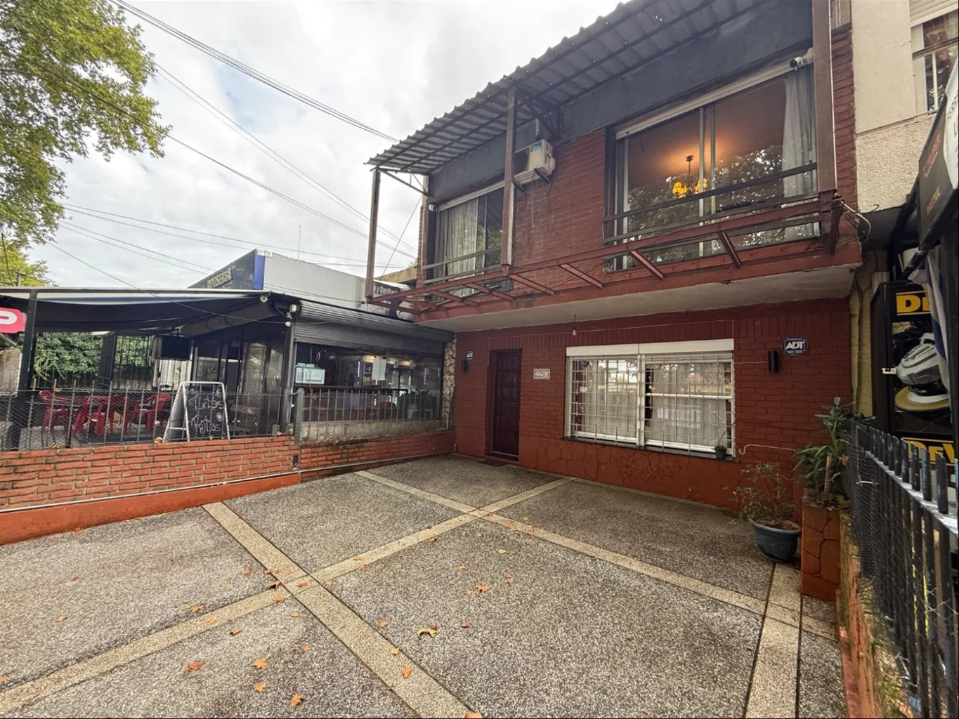 Local en Carrasco Norte, propiedad 262792 -Imagen 1
