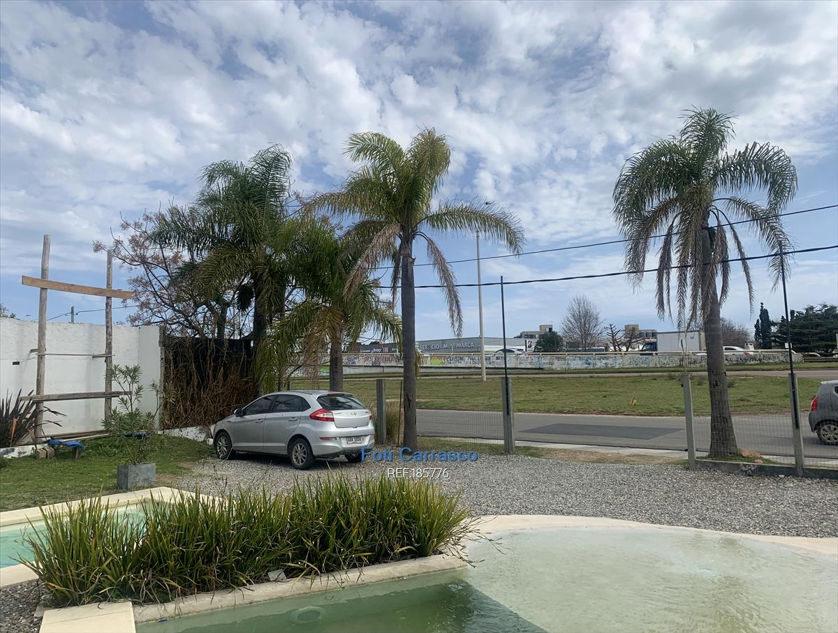 Local en Barra de Carrasco, propiedad 273561 -Imagen 1