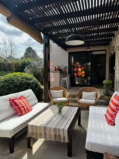 Casa de 3 dormitorios en venta en la Tahona en impecable estado con muchos amenities