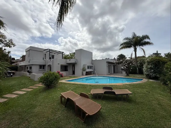 Sobre Lieja Impecable Mediterránea !