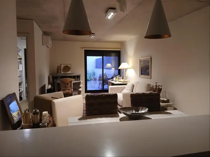 Atención Oportunidad sobre la calle Dr. José Scoseria casi José Ellauri ! Excelente planta muy moderna del año 2020 de 1 dormitorio