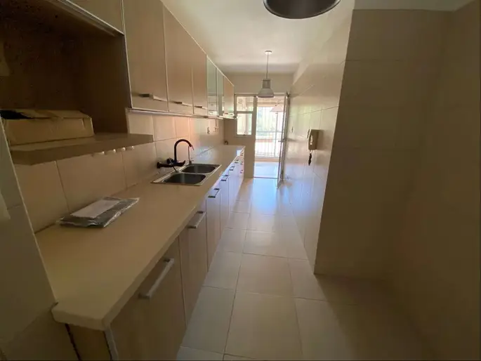 Venta apartamento de 3 dormitorios con garage en Pocitos